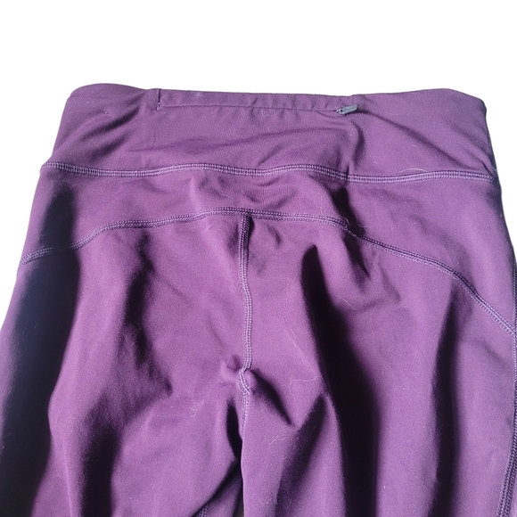 Nike Plum Colored Cropped Leggings S - Picture 6 of 6